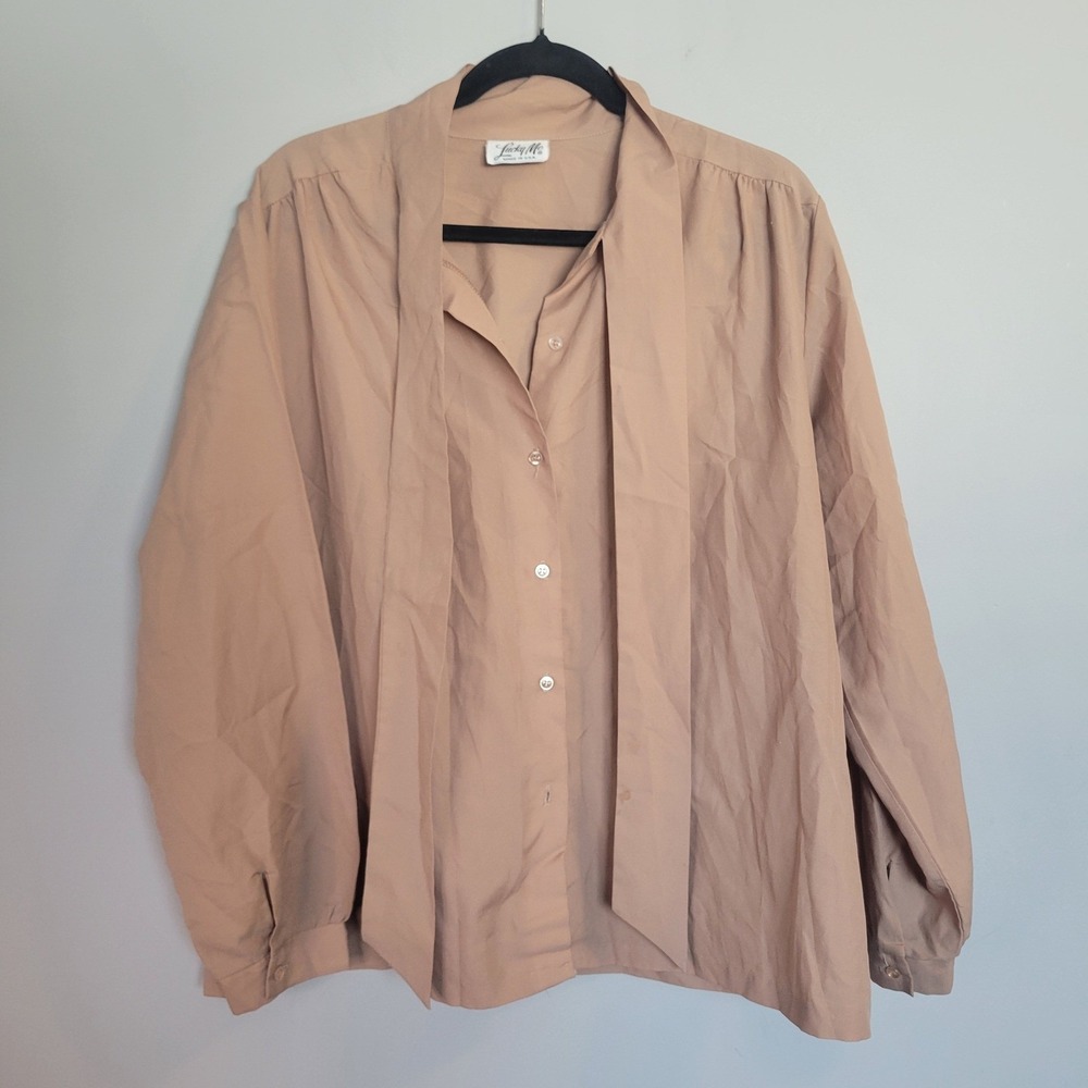 Vintage Lucky Me Tan Tie Neck Long Sleeve Button Up Men XL *see photos for flaws